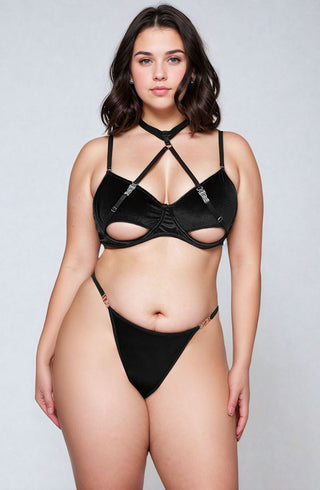 Hollow Cut Plus Halter Bra Set (Black)