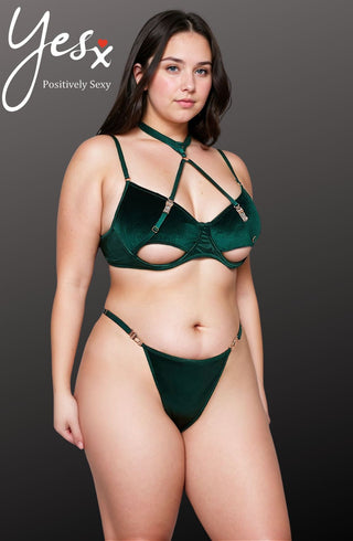 Hollow Cut Plus Halter Bra Set (Green)